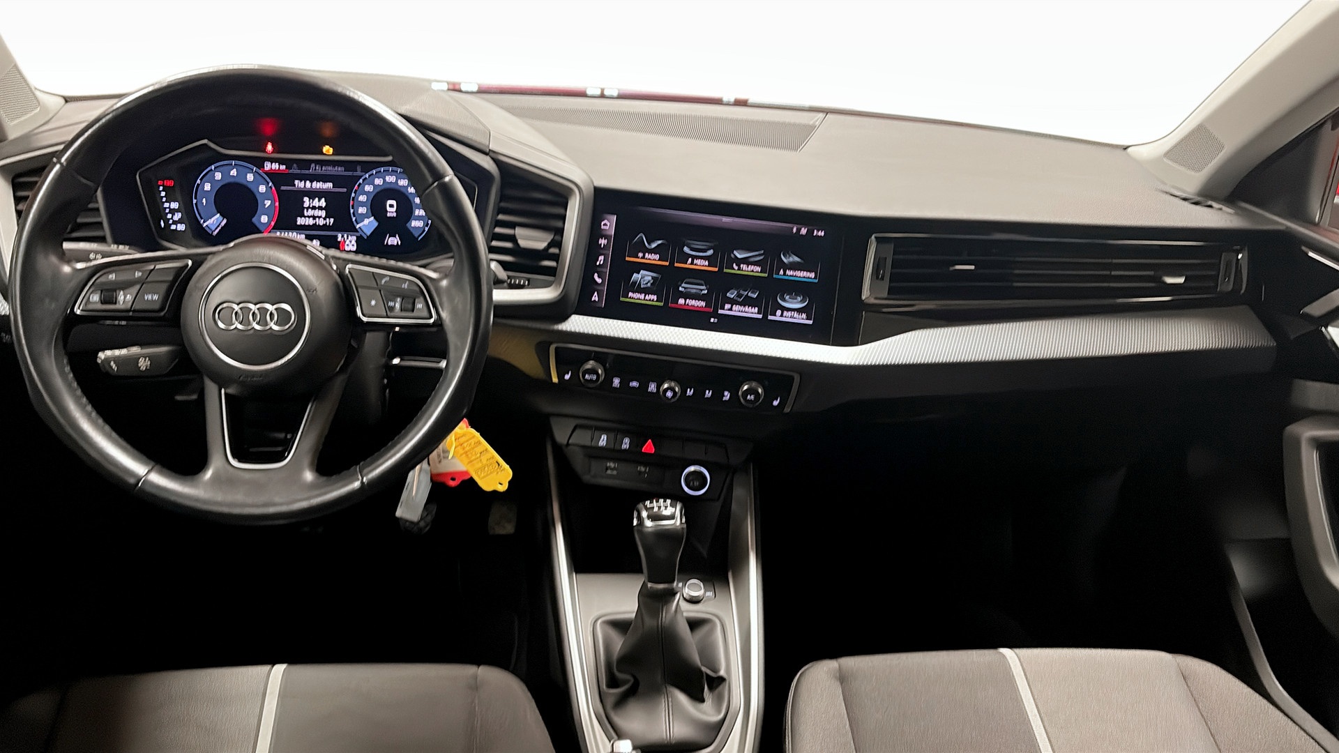 Audi A1 citycarver RBD36U