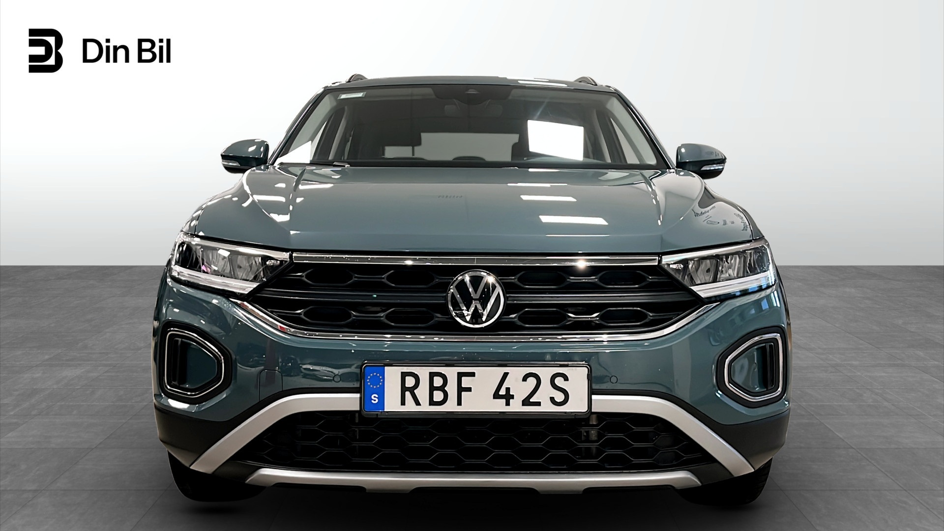 Volkswagen T-Roc RBF42S