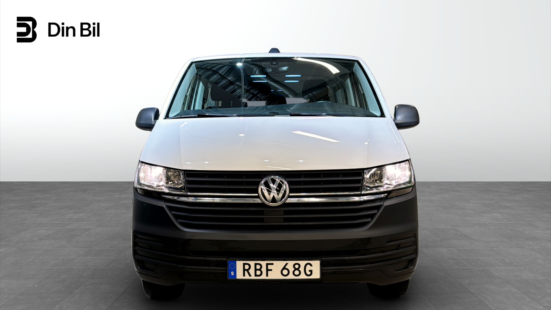Volkswagen T5 Caravelle RBF68G