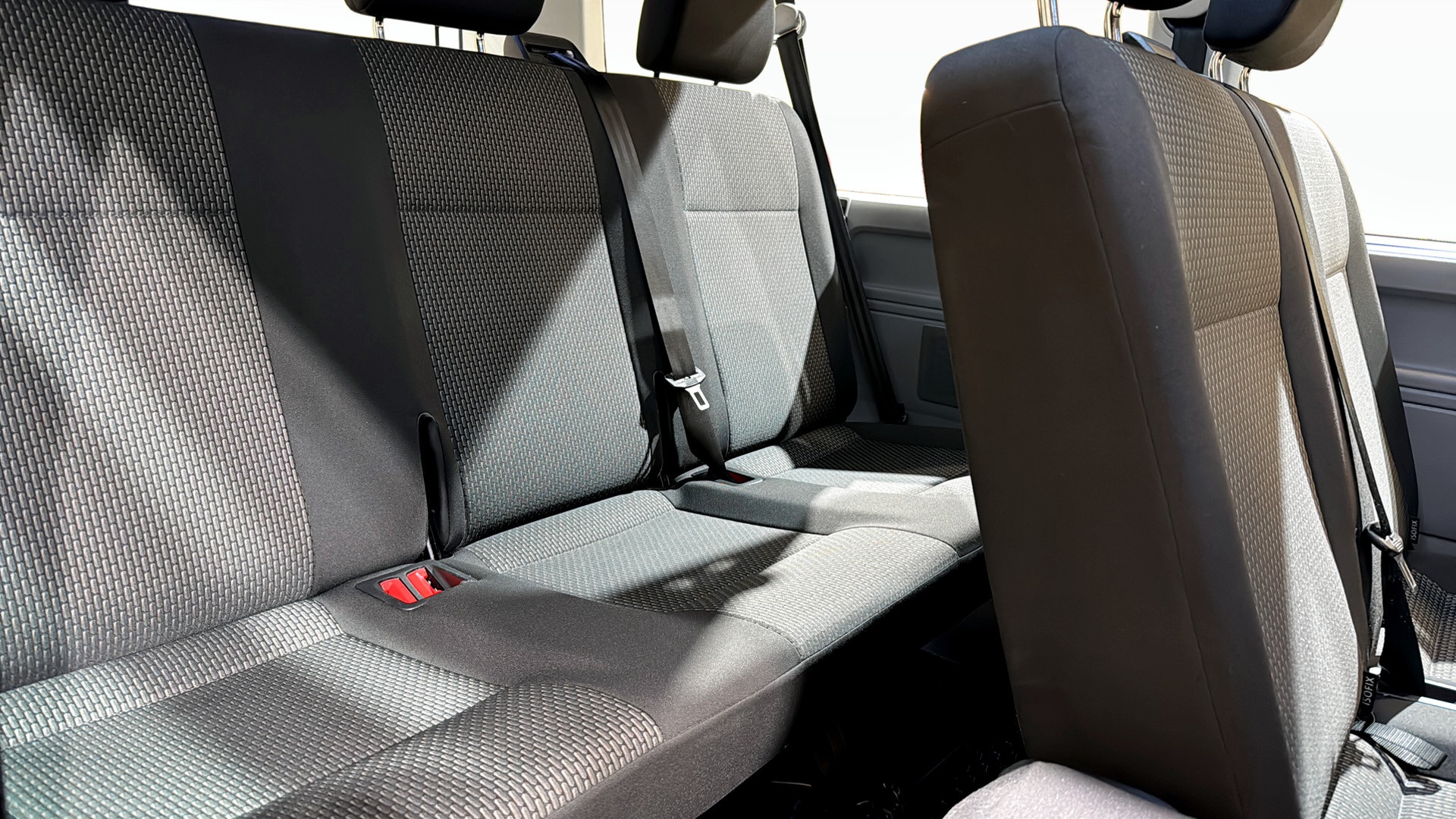 Volkswagen T5 Caravelle RBF68G