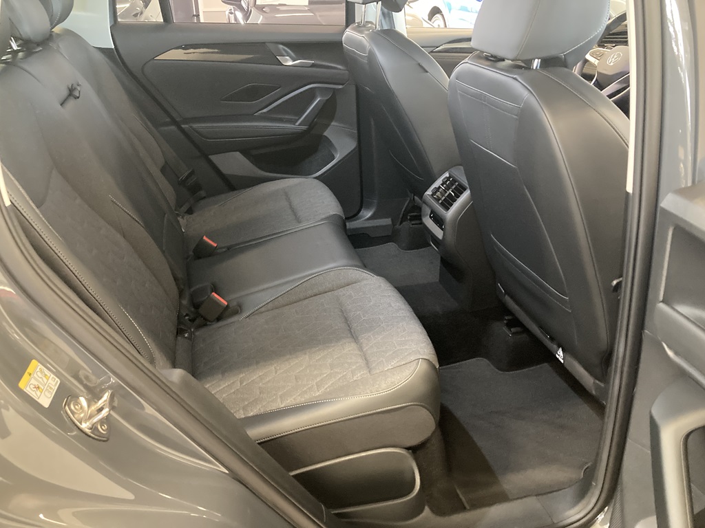 Volkswagen Tiguan RBJ58C