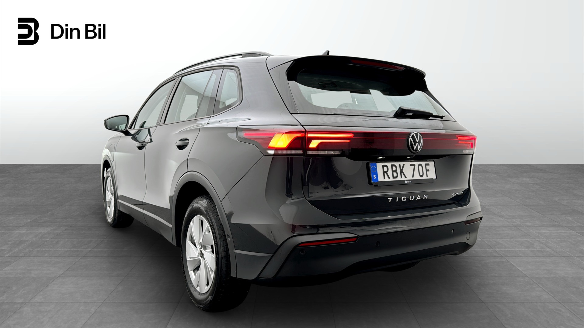 Volkswagen Tiguan RBK70F