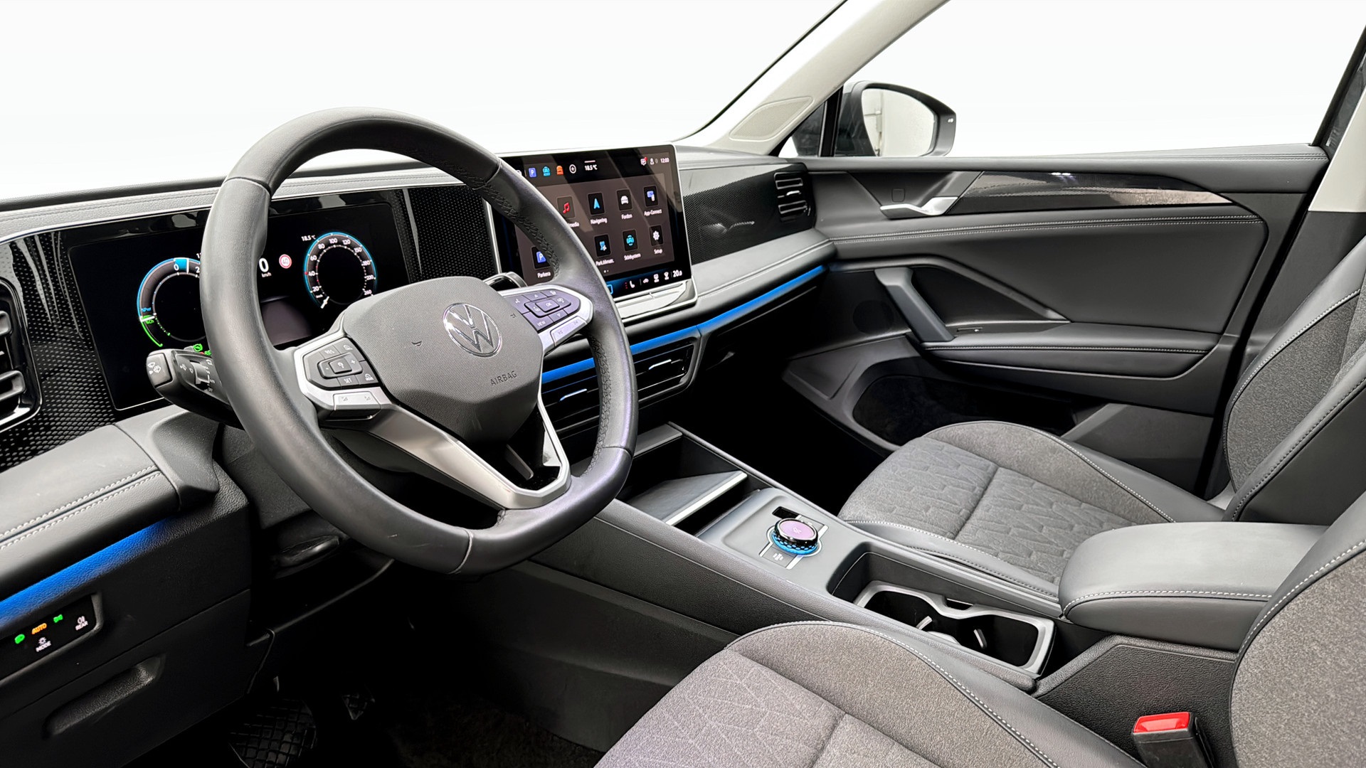 Volkswagen Tiguan RBK70F