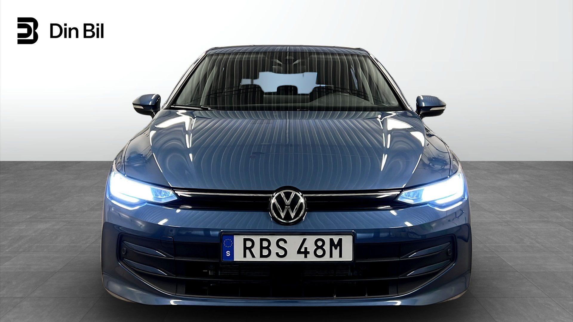 Volkswagen Golf RBS48M