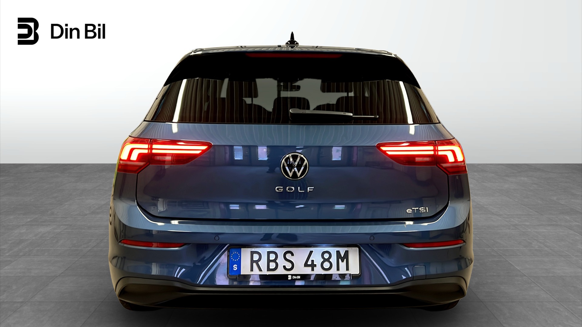 Volkswagen Golf RBS48M
