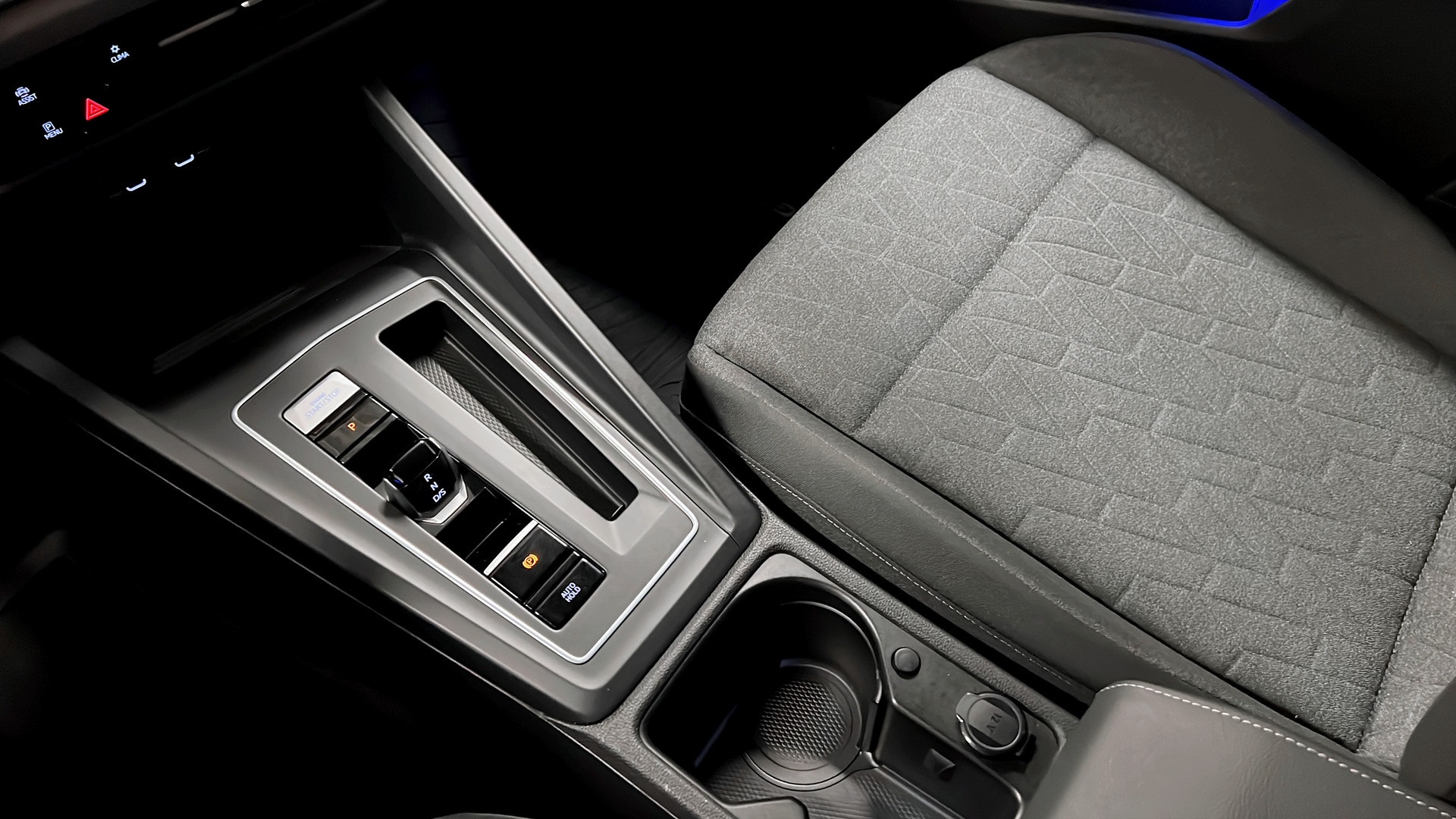 Volkswagen Golf RBS48M