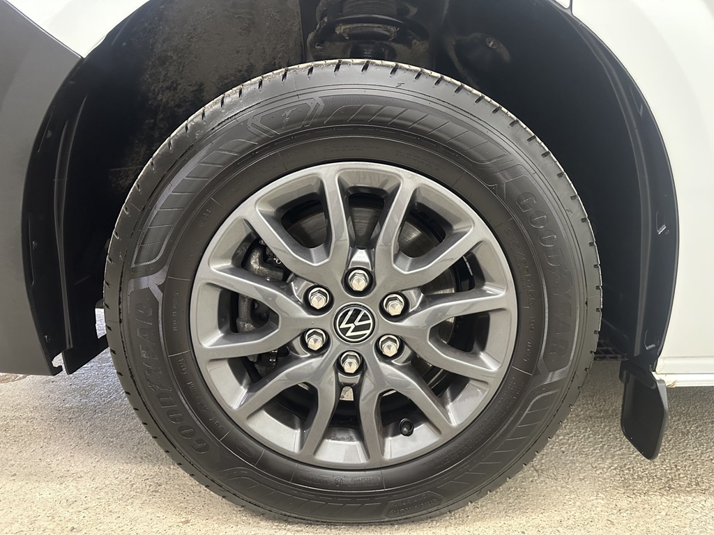 Volkswagen T7 Transporter RBU01A