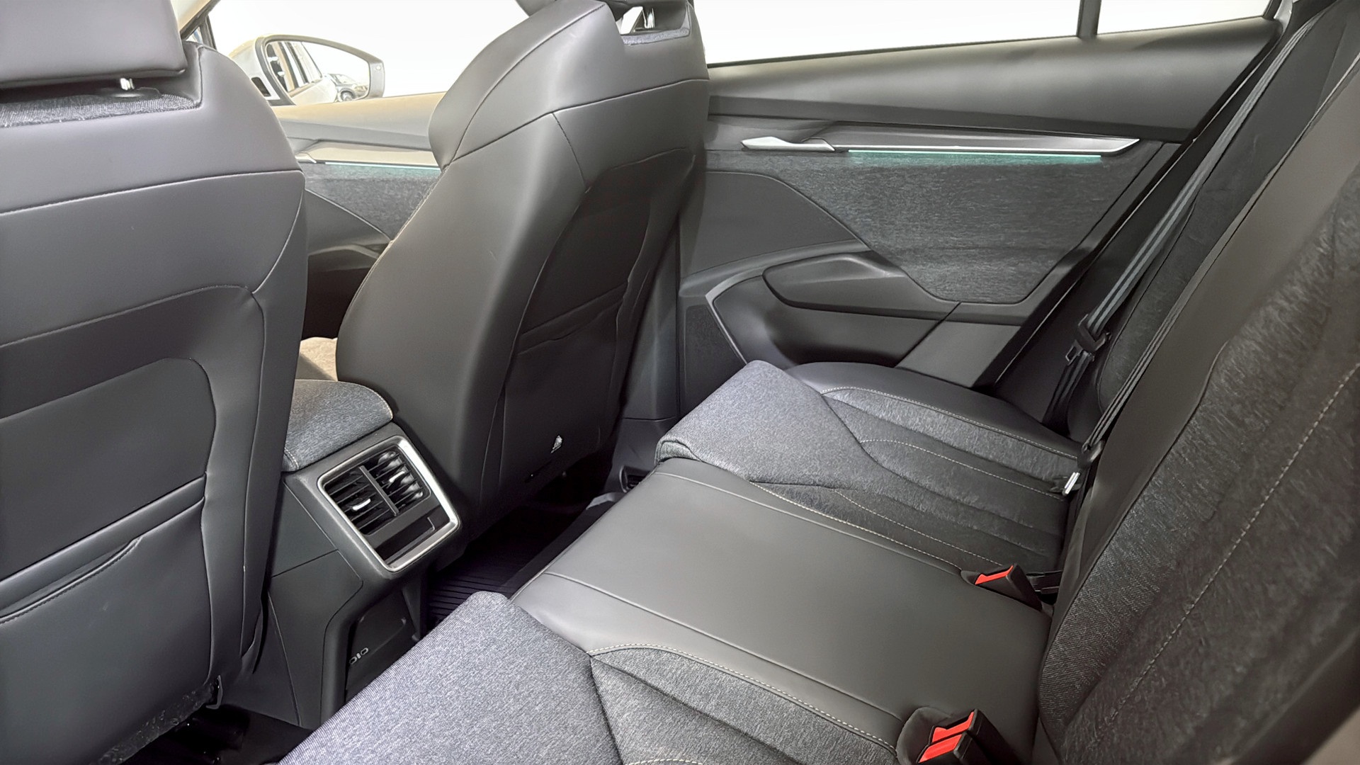 Skoda Elroq RBW58W