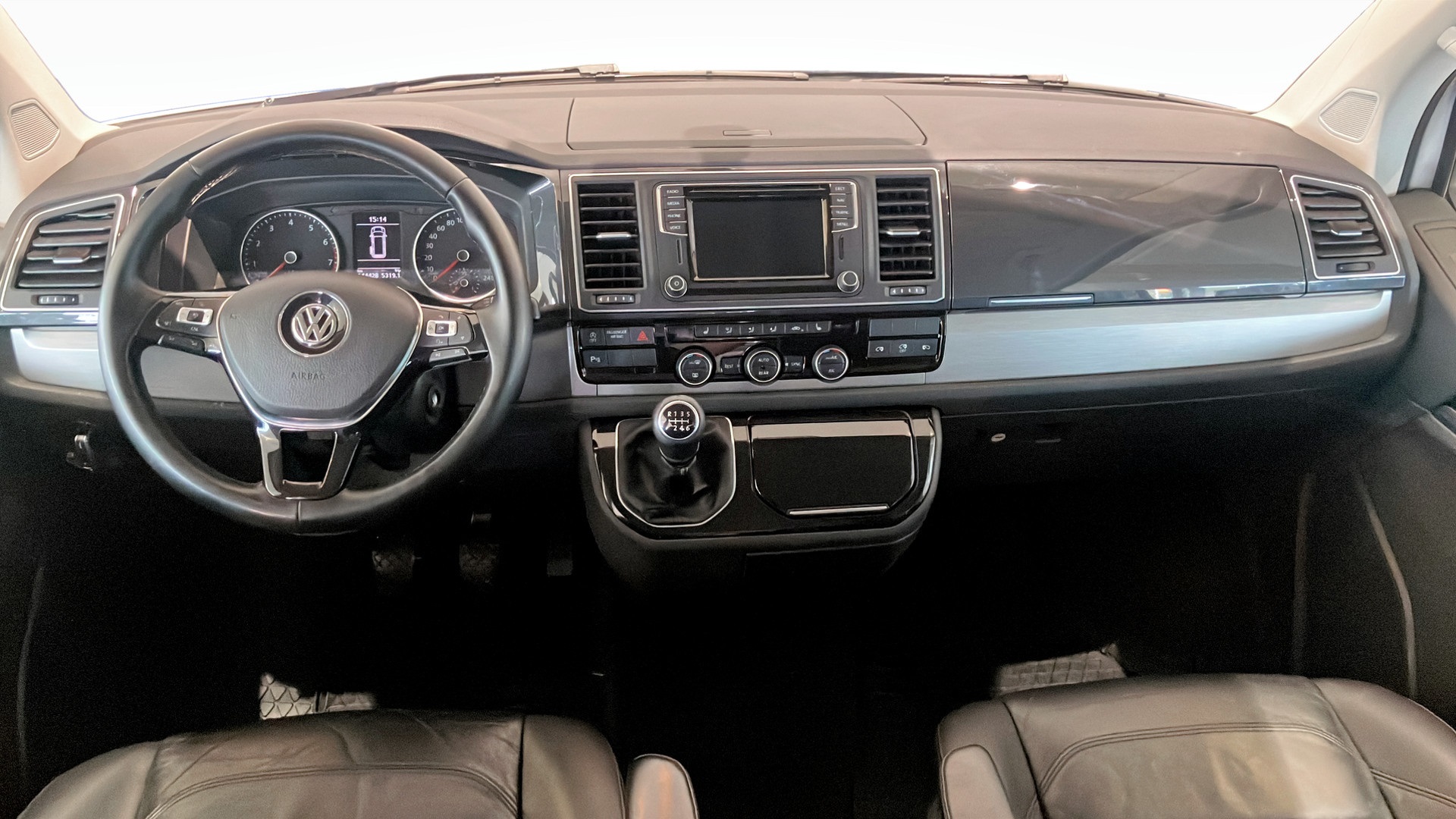 Volkswagen Multivan RBX626