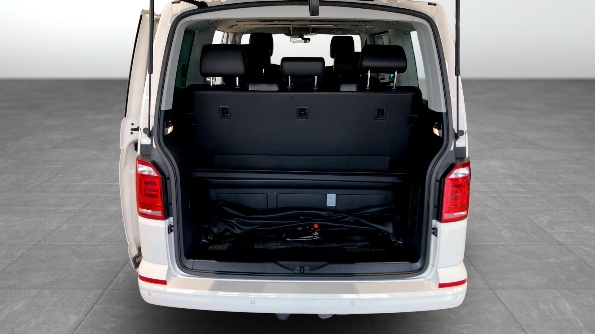 Volkswagen Multivan RBX626