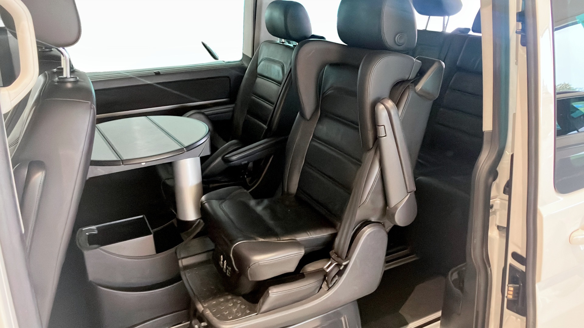 Volkswagen Multivan RBX626