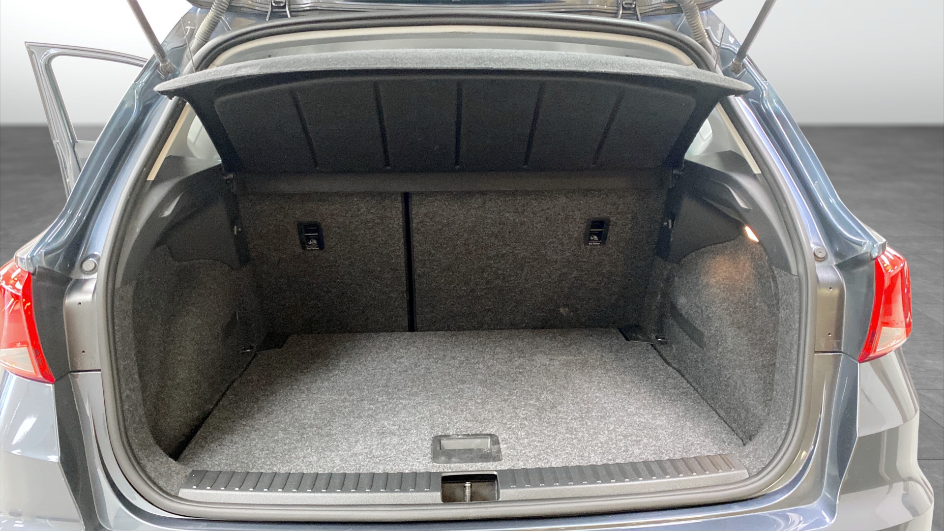 SEAT Arona RBY01E