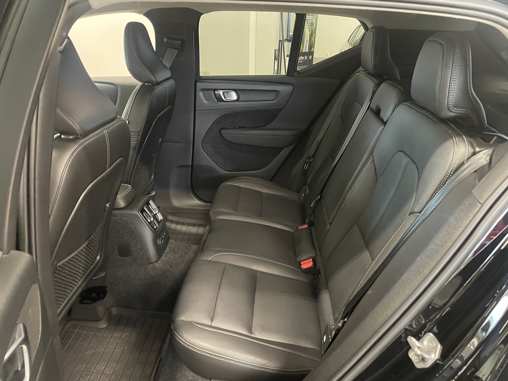 Volvo XC40 RBY05J