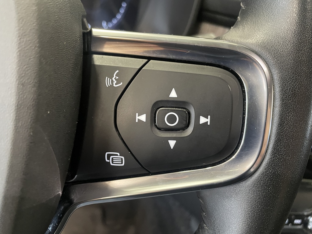 Volvo XC40 RBY05J