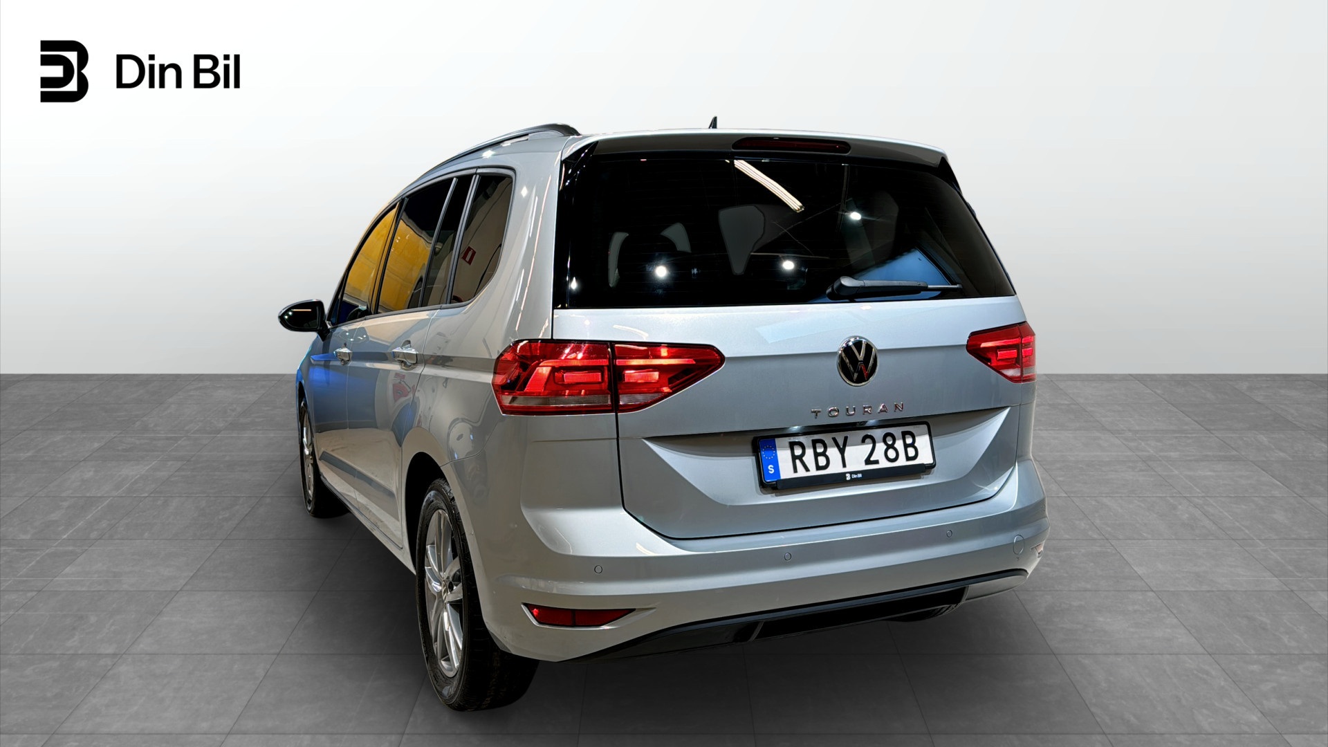 Volkswagen Touran RBY28B