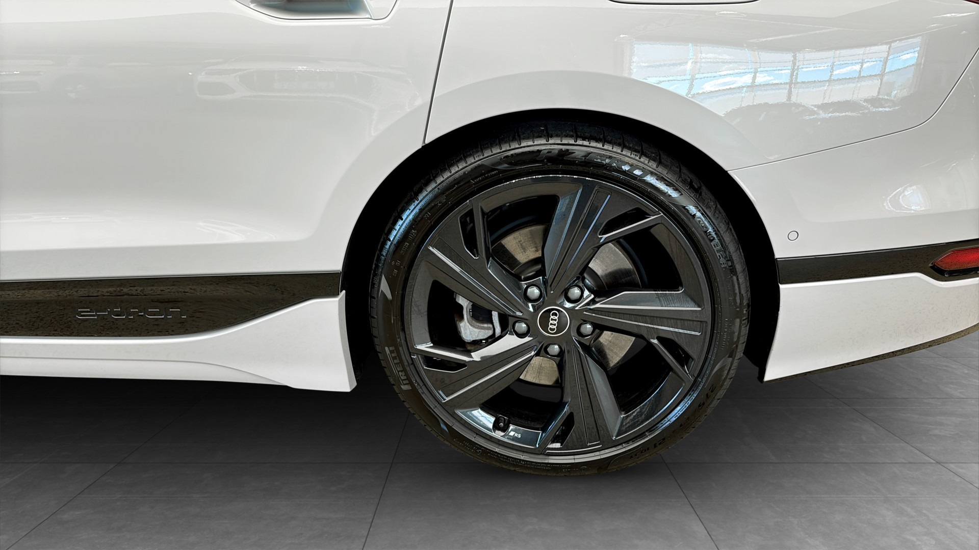 Audi A6 Sportback e-tron RBY74K