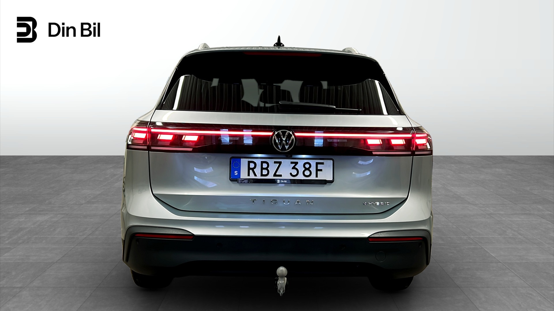 Volkswagen Tiguan RBZ38F