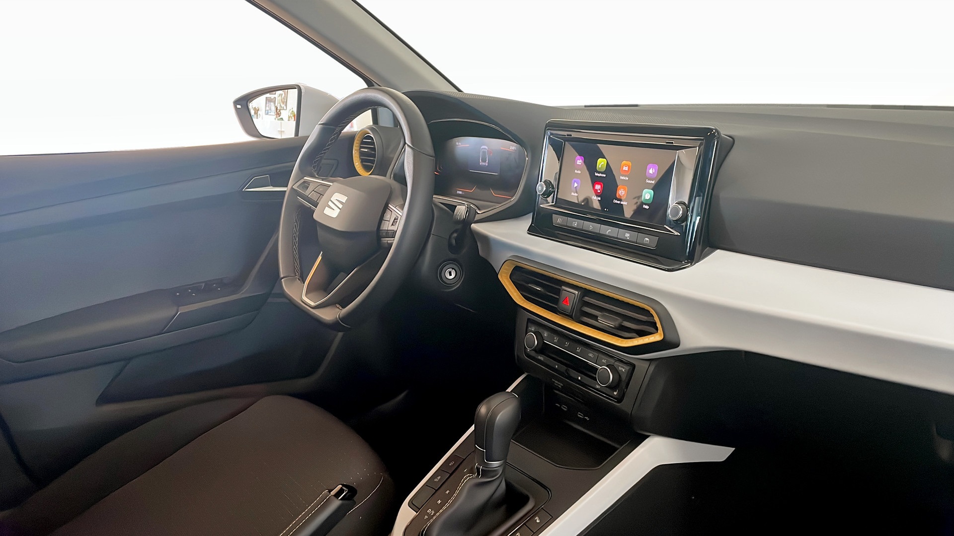 SEAT Arona RBZ43Y