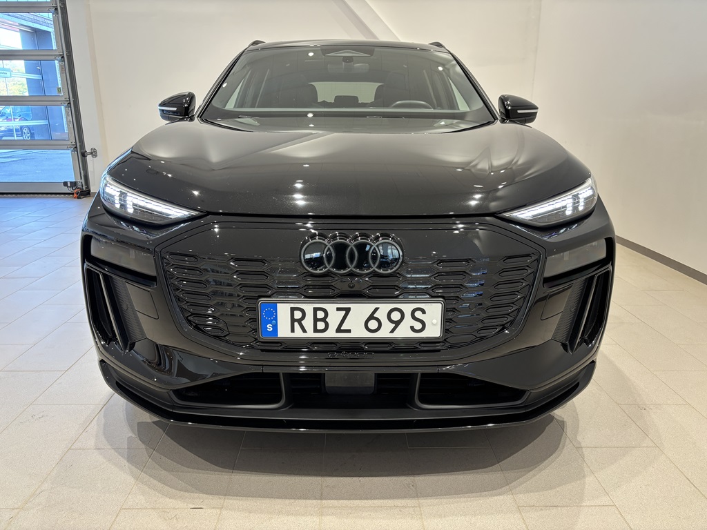Audi SQ6 e-tron RBZ69S