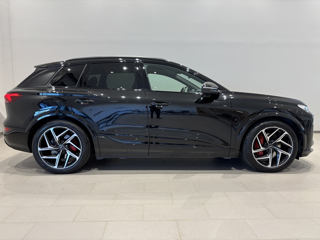 Audi SQ6 e-tron RBZ69S