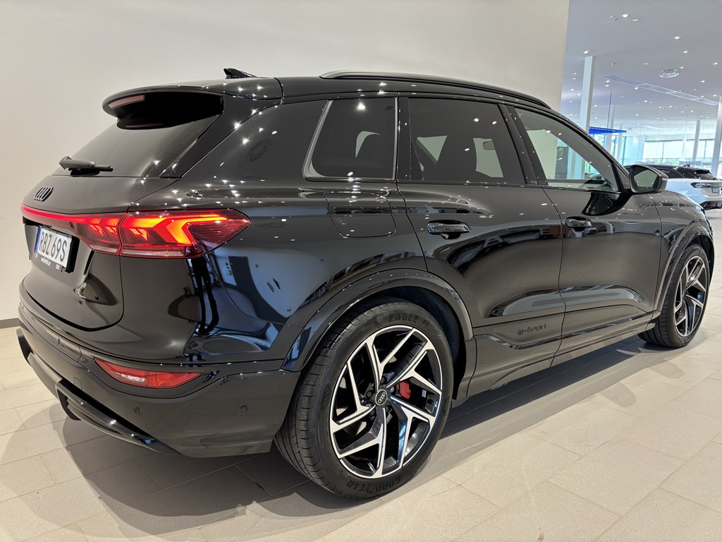 Audi SQ6 e-tron RBZ69S