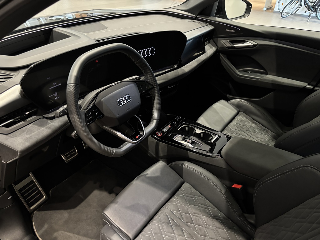 Audi SQ6 e-tron RBZ69S
