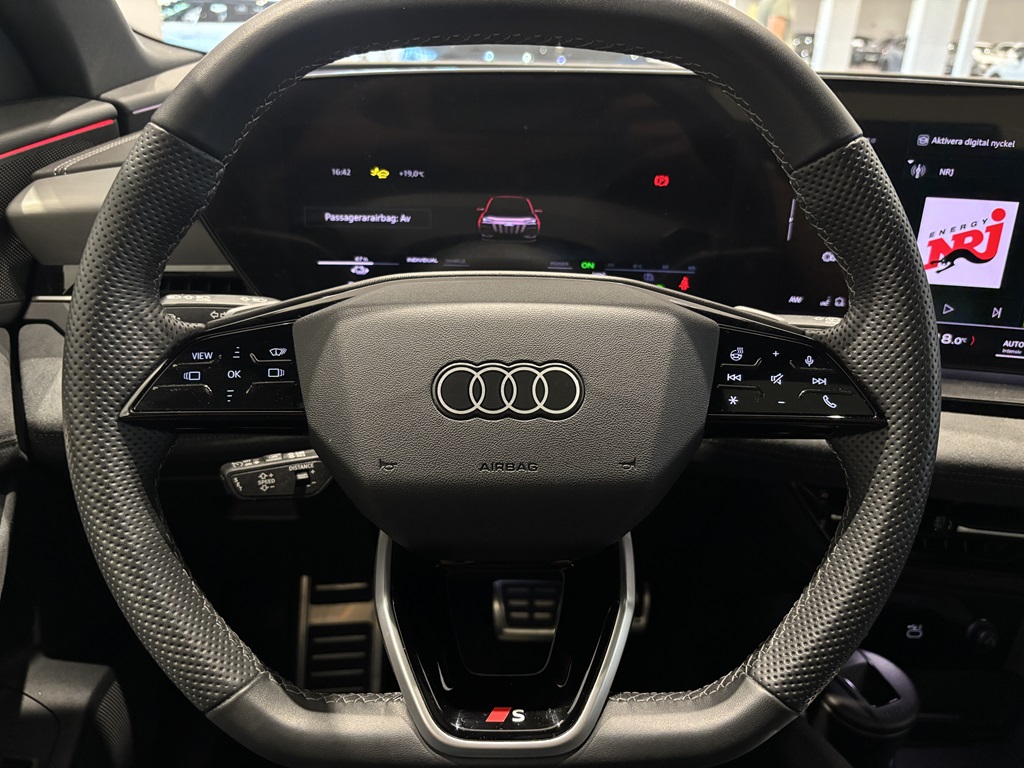 Audi SQ6 e-tron RBZ69S