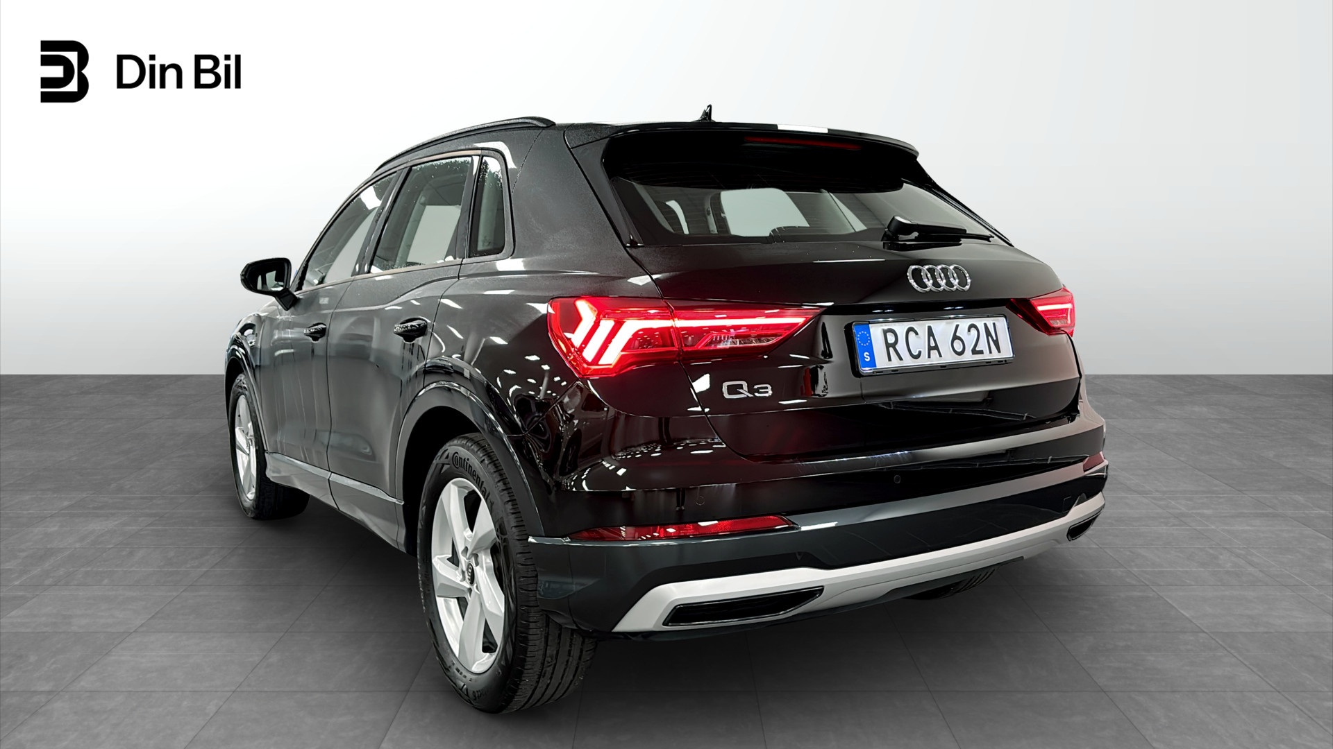 Audi Q3 RCA62N