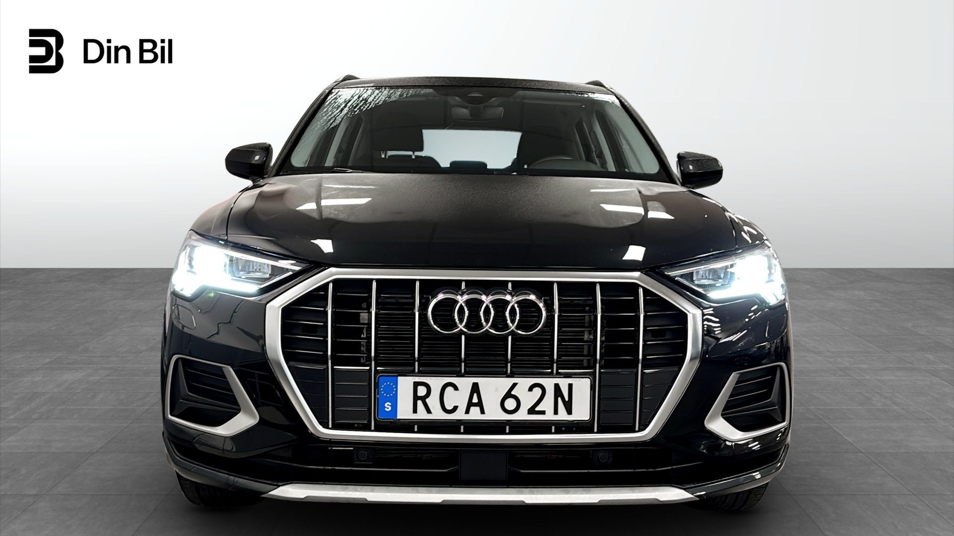 Audi Q3 RCA62N