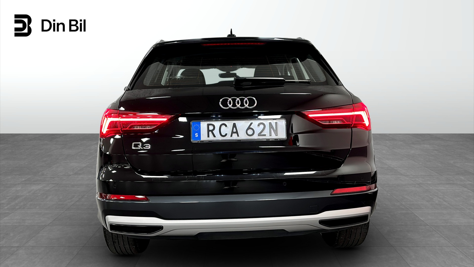 Audi Q3 RCA62N