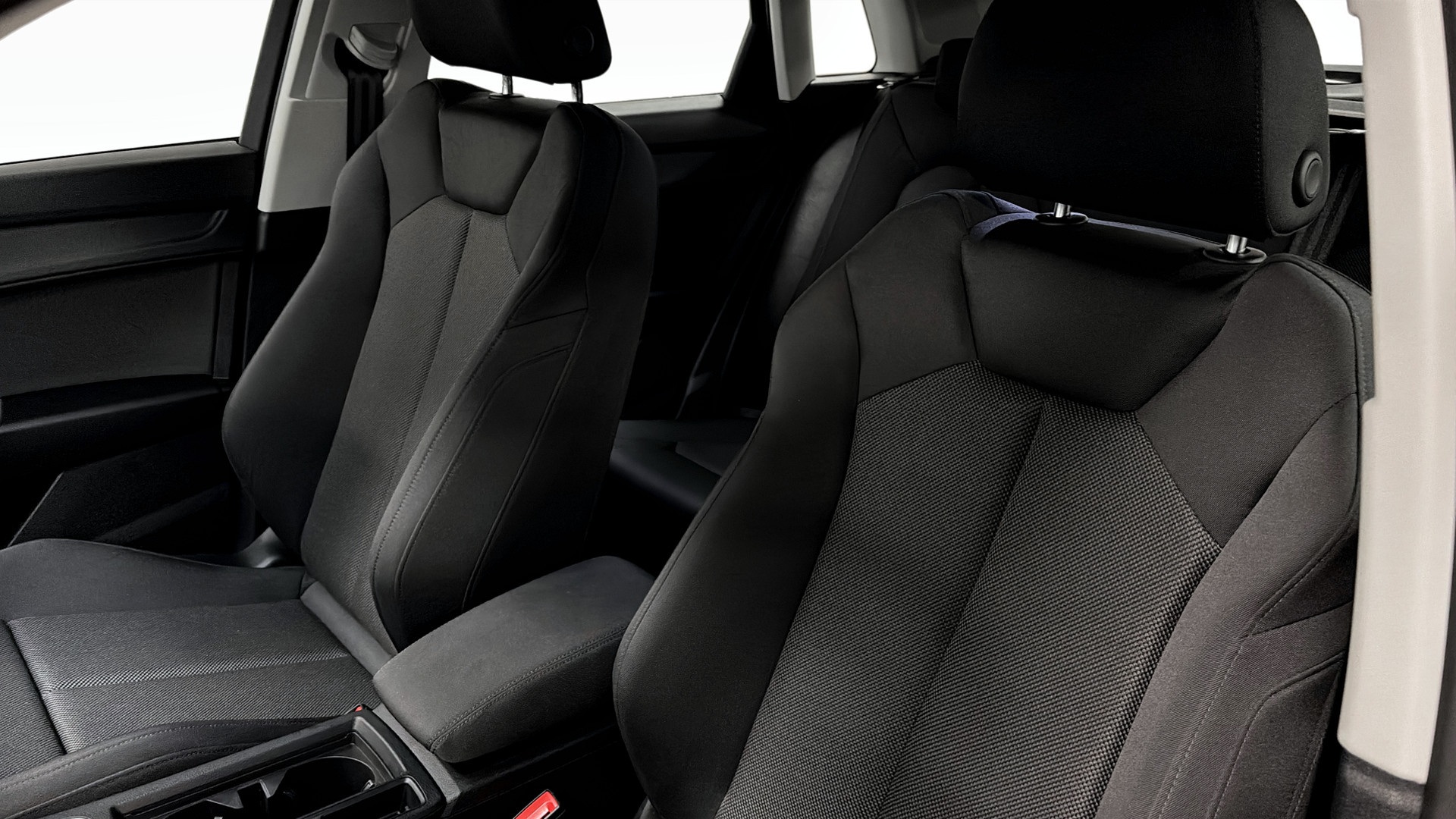 Audi Q3 RCA62N