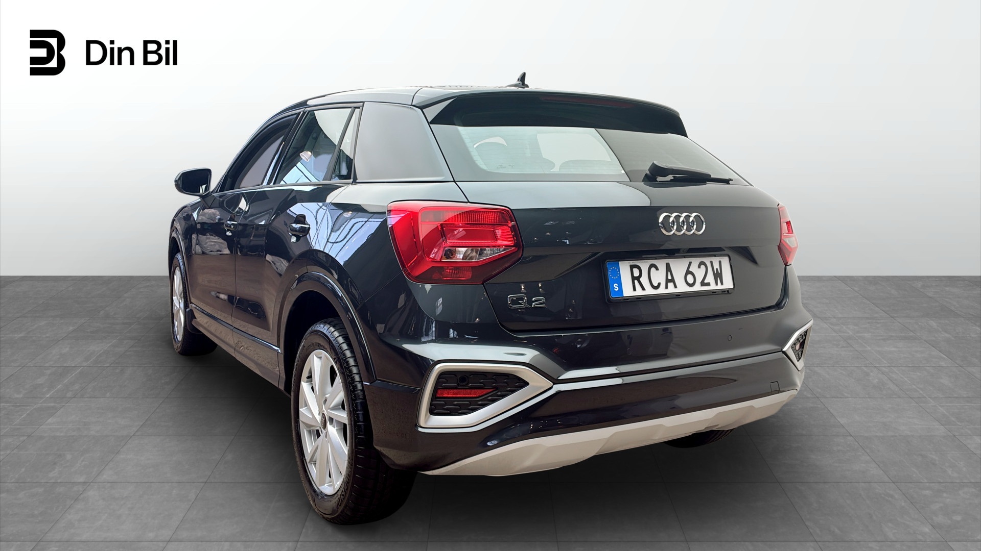 Audi Q2 RCA62W