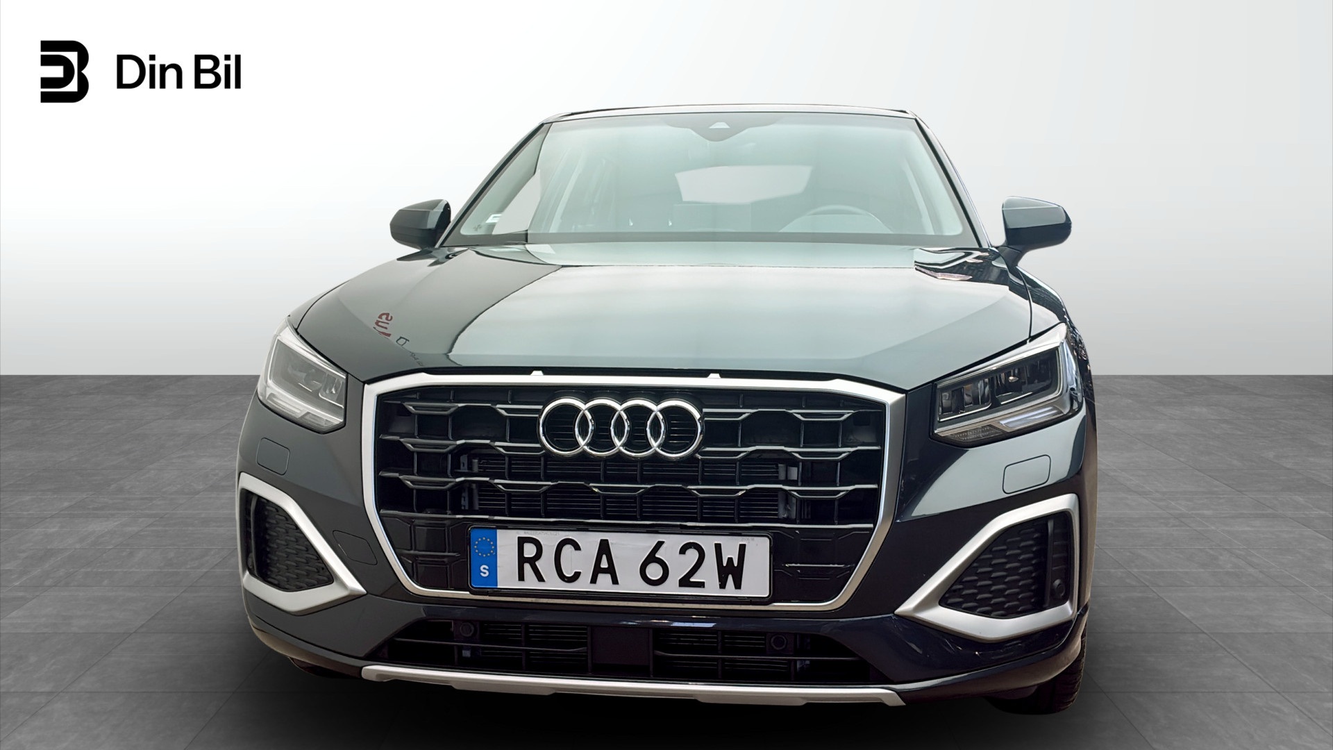 Audi Q2 RCA62W