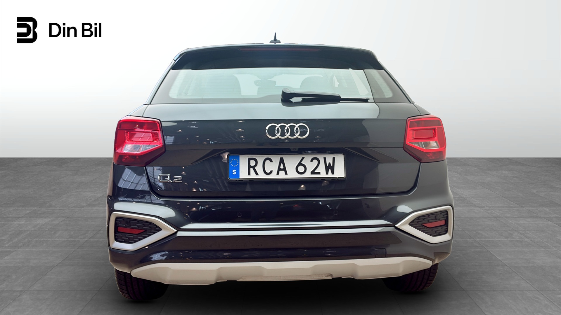 Audi Q2 RCA62W