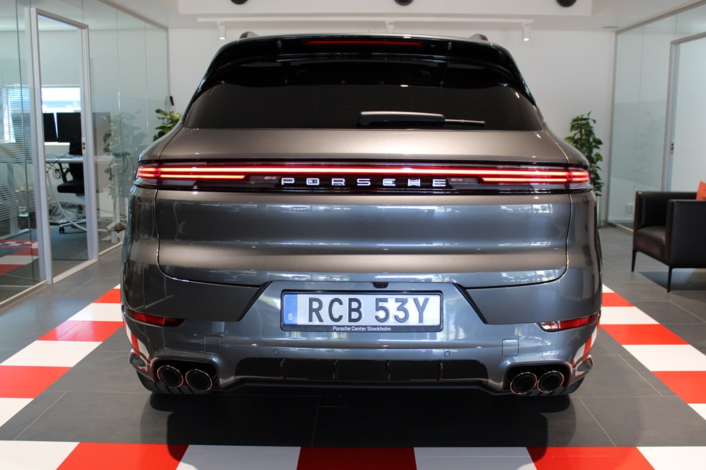 Porsche Cayenne RCB53Y