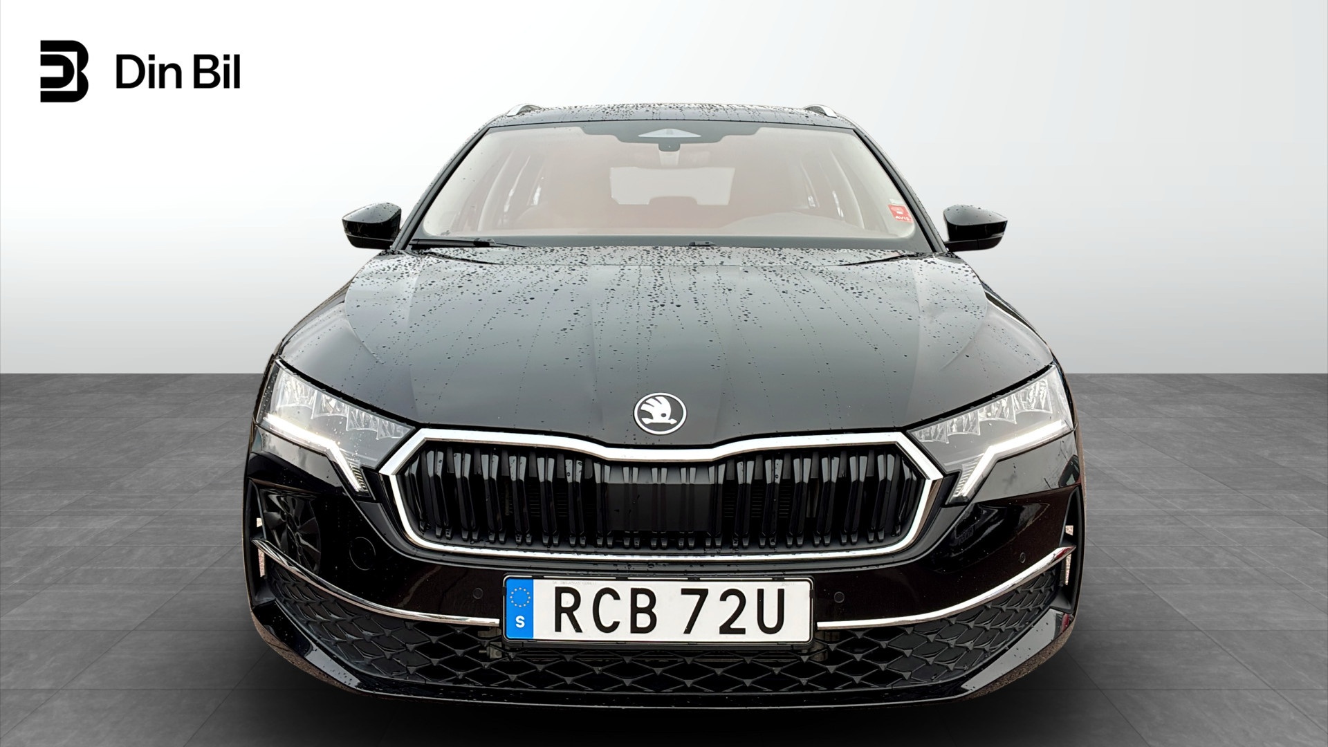 Skoda Octavia Combi RCB72U