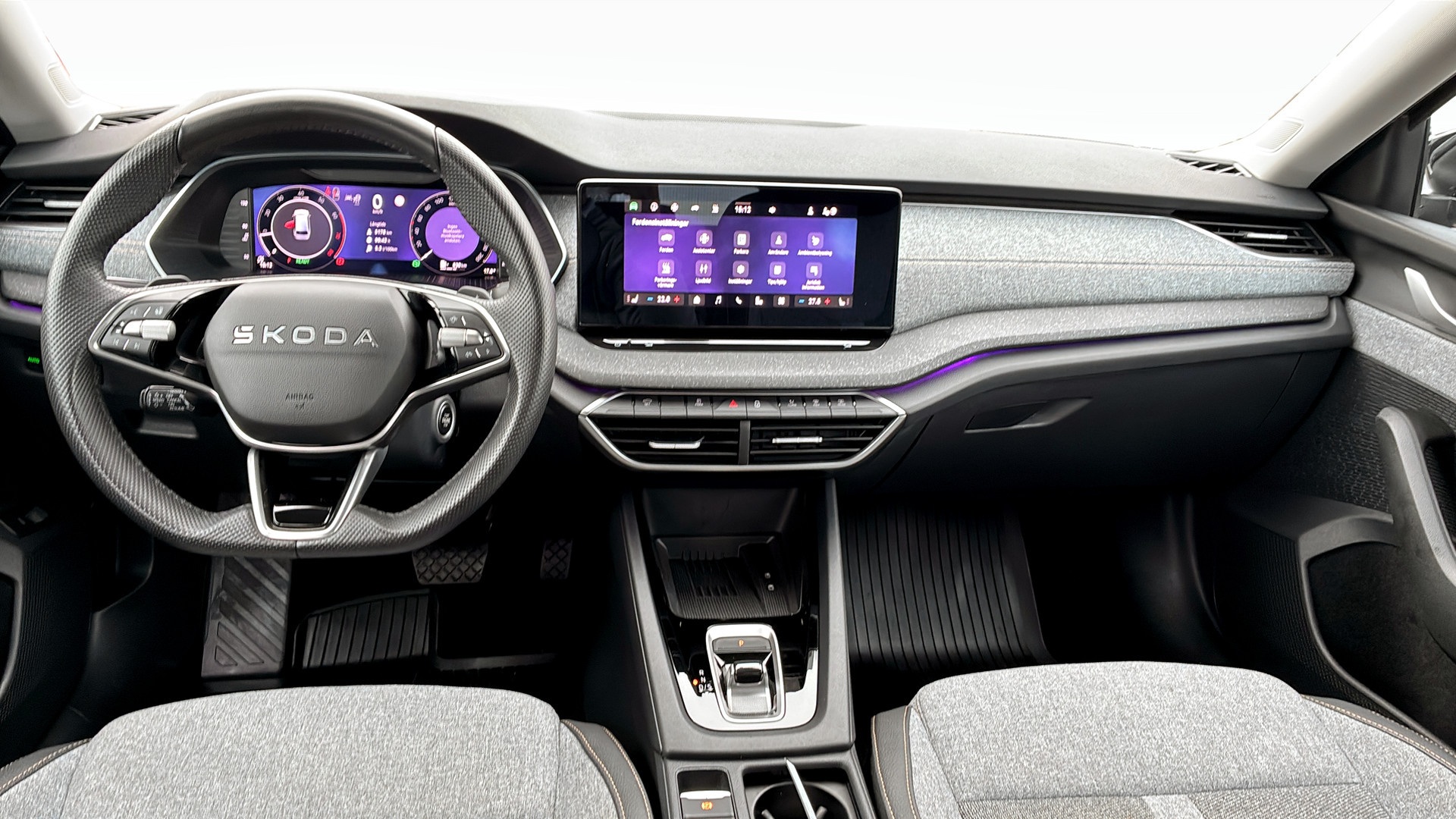 Skoda Octavia Combi RCB72U