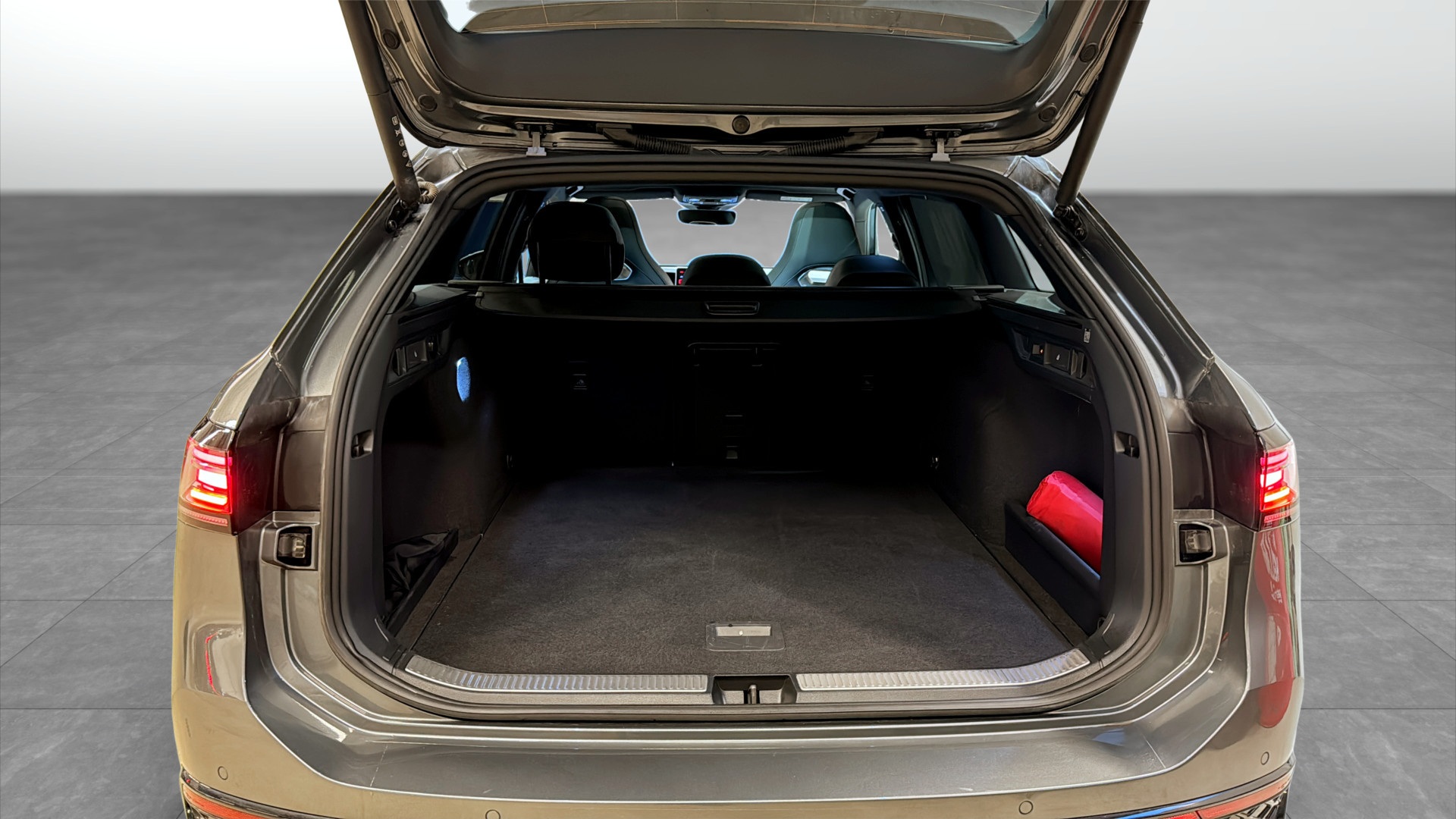 Volkswagen Passat RCC02N