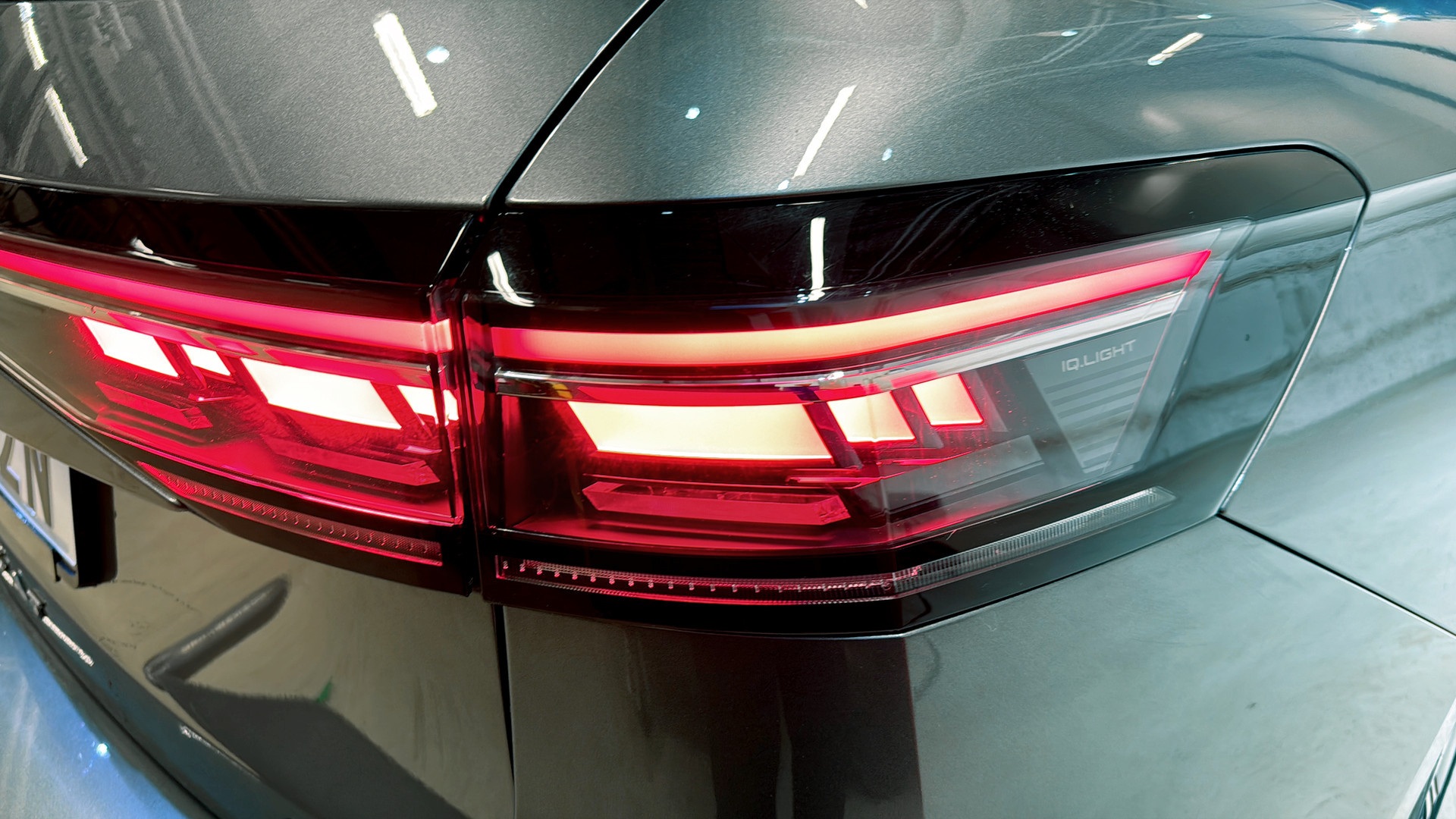 Volkswagen Passat RCC02N