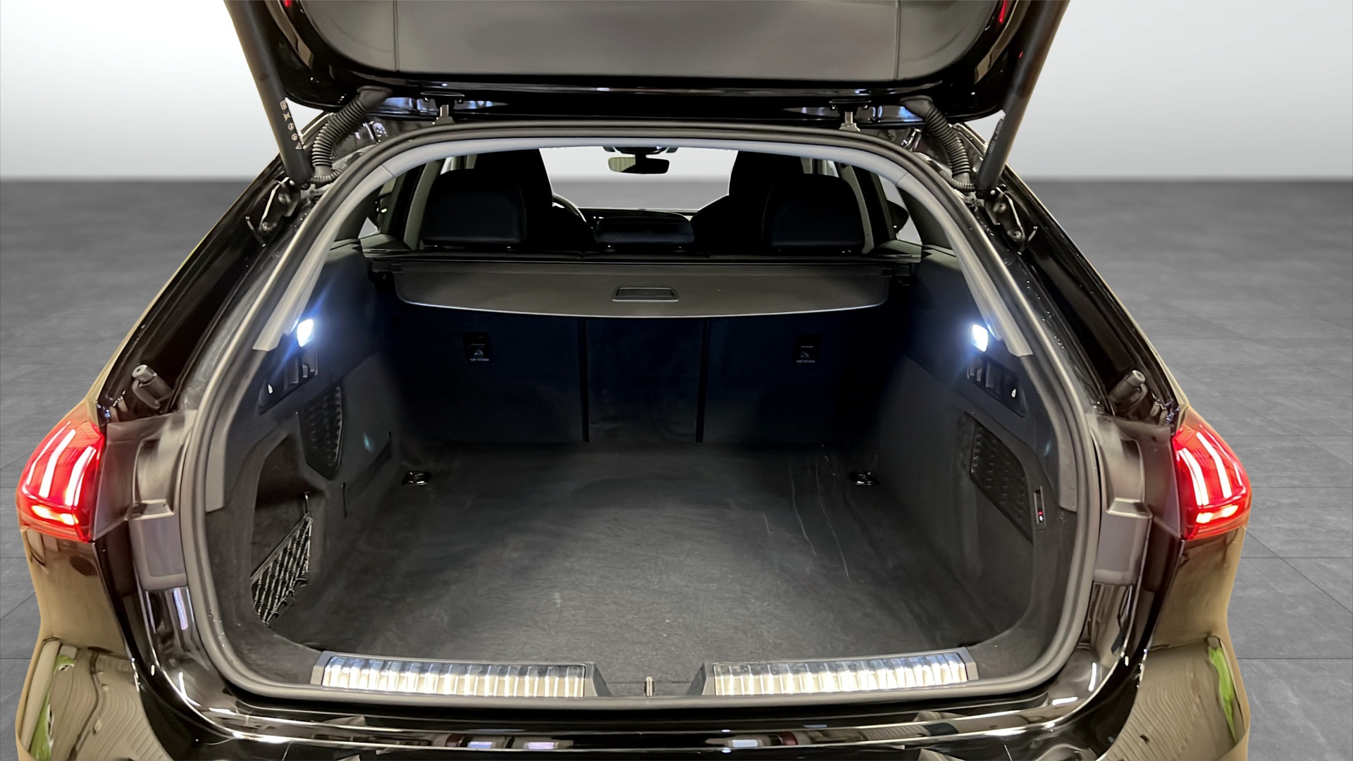 Audi A5 Avant RCC10W