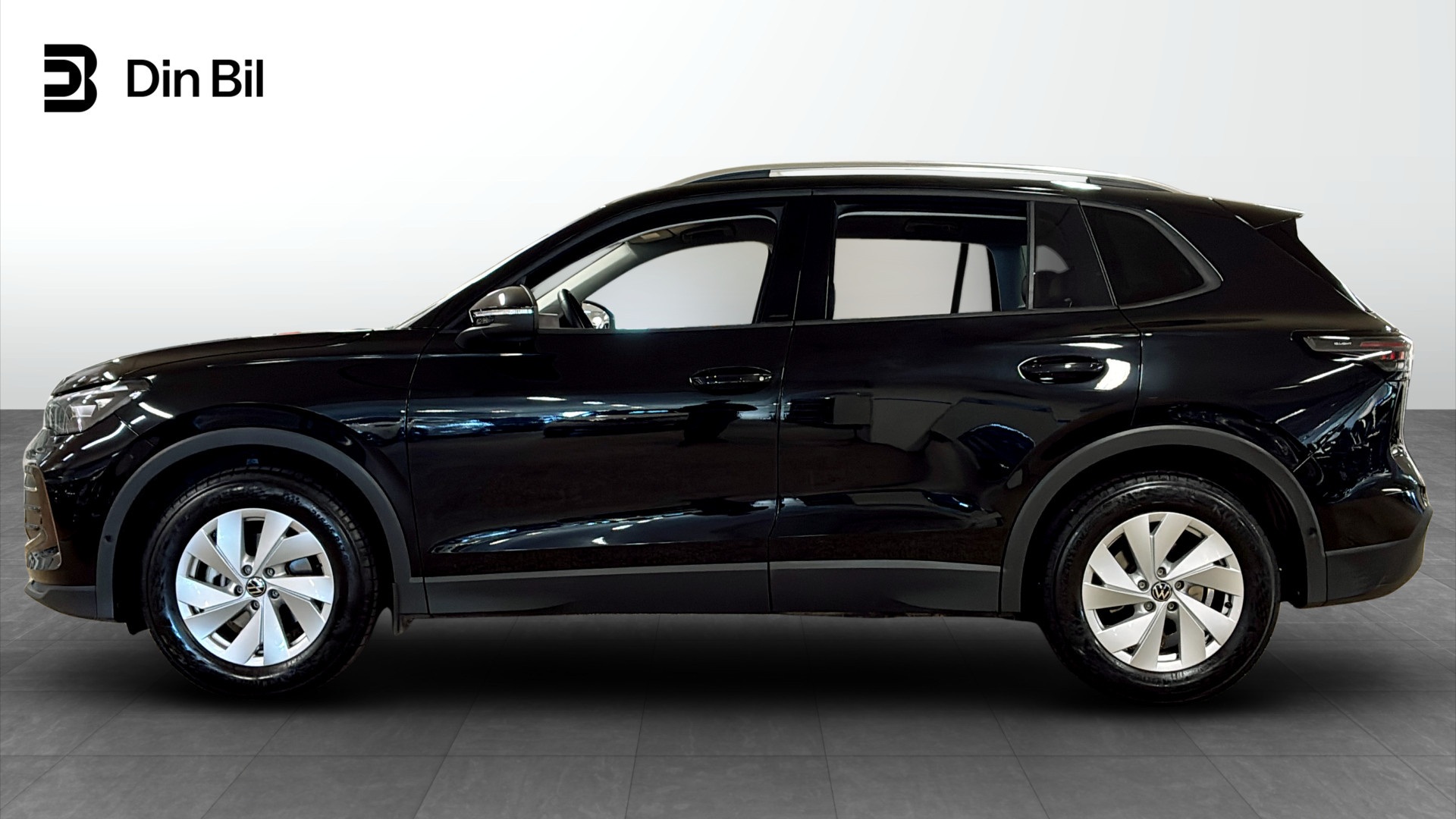 Volkswagen Tiguan RCC69P