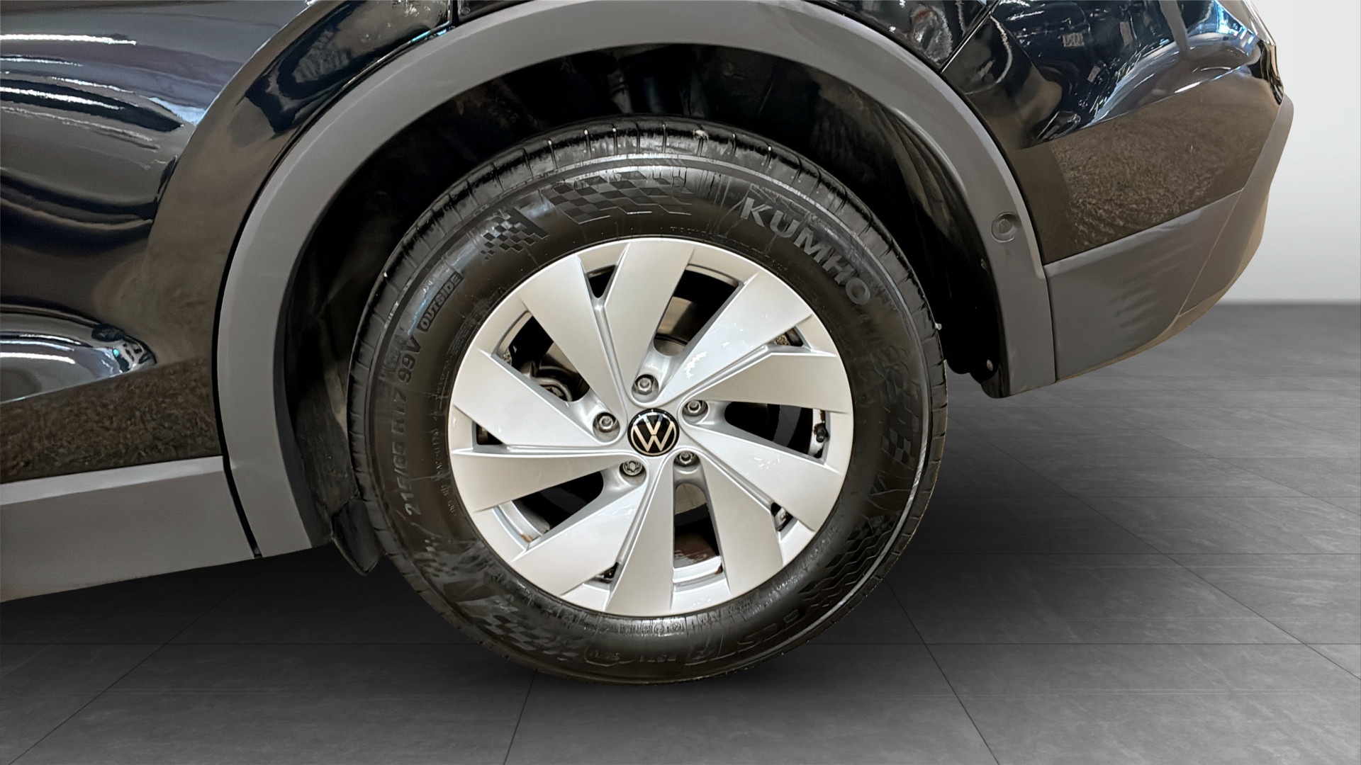Volkswagen Tiguan RCC69P