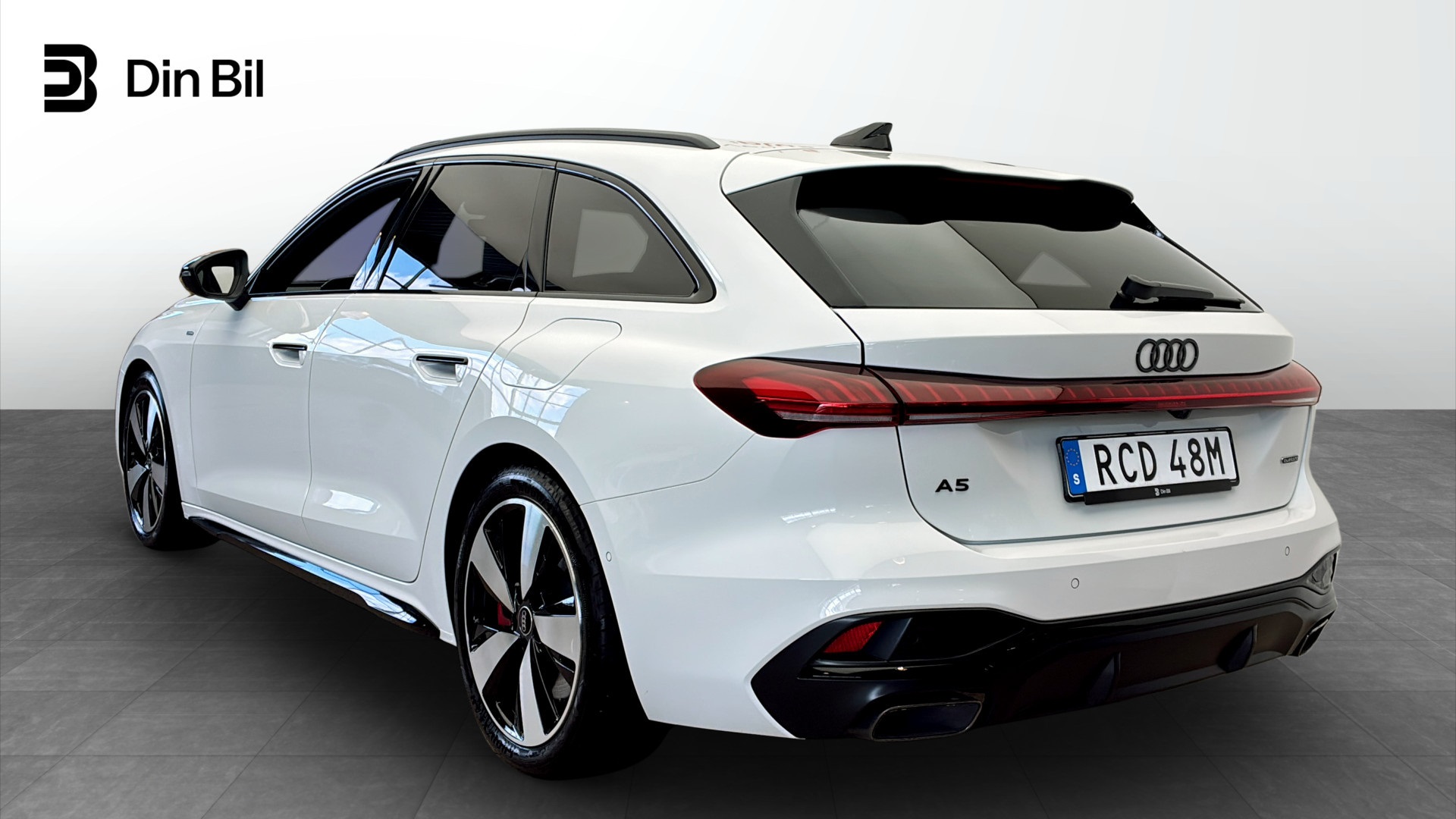 Audi A5 Avant RCD48M