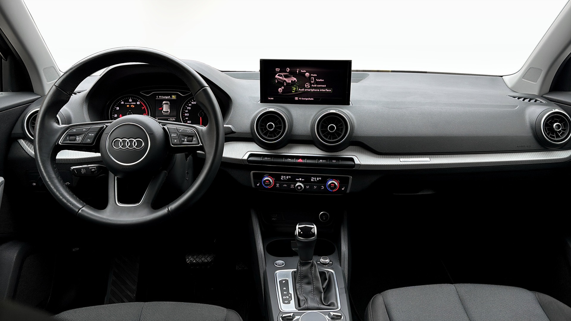 Audi Q2 RCG93P