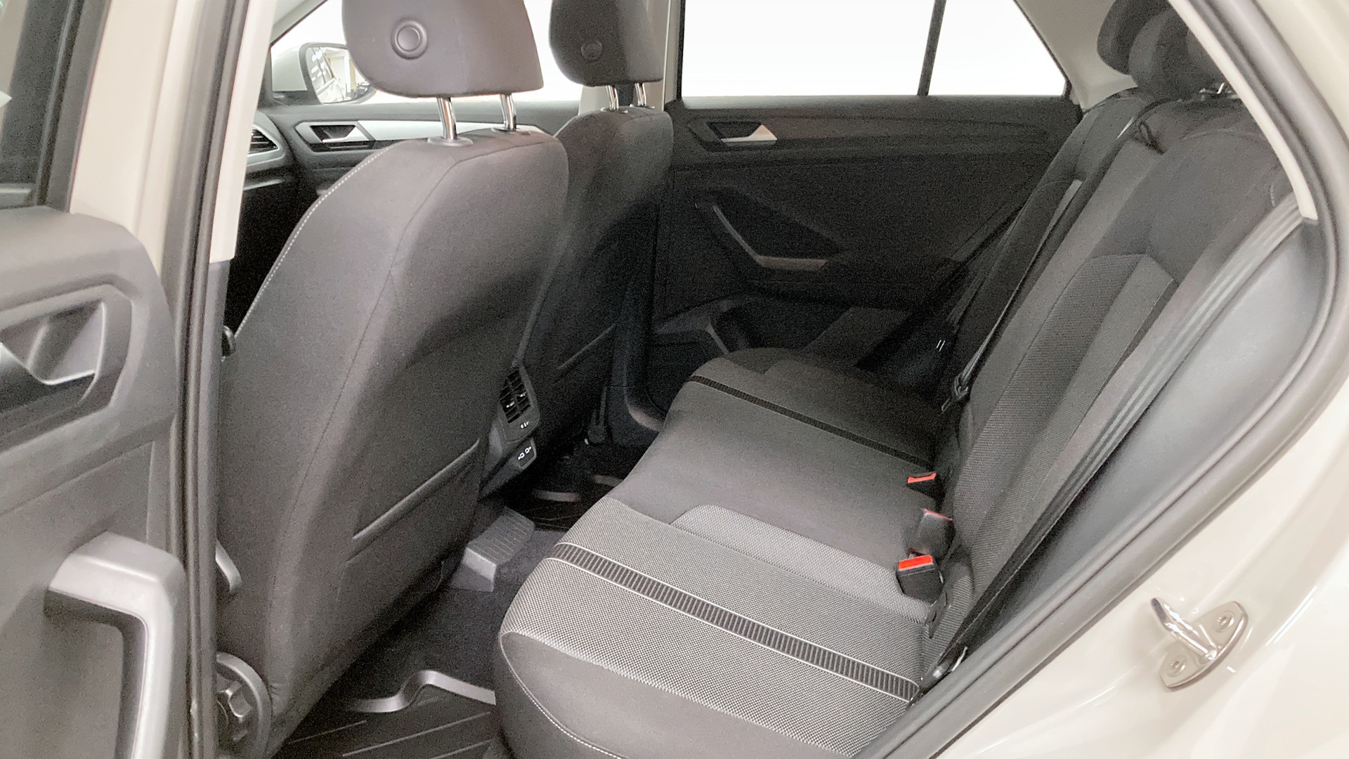 Volkswagen T-Roc RCK39N