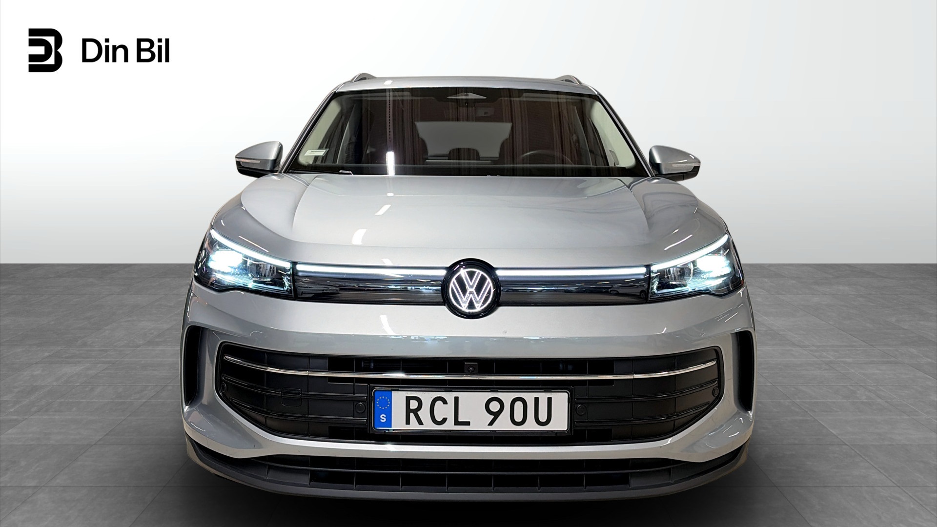 Volkswagen Tiguan RCL90U