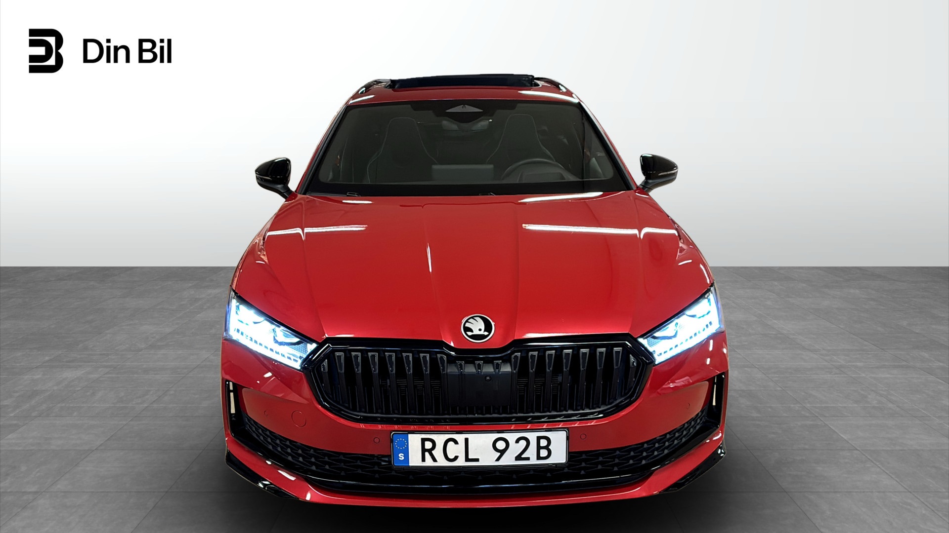 Skoda Superb RCL92B