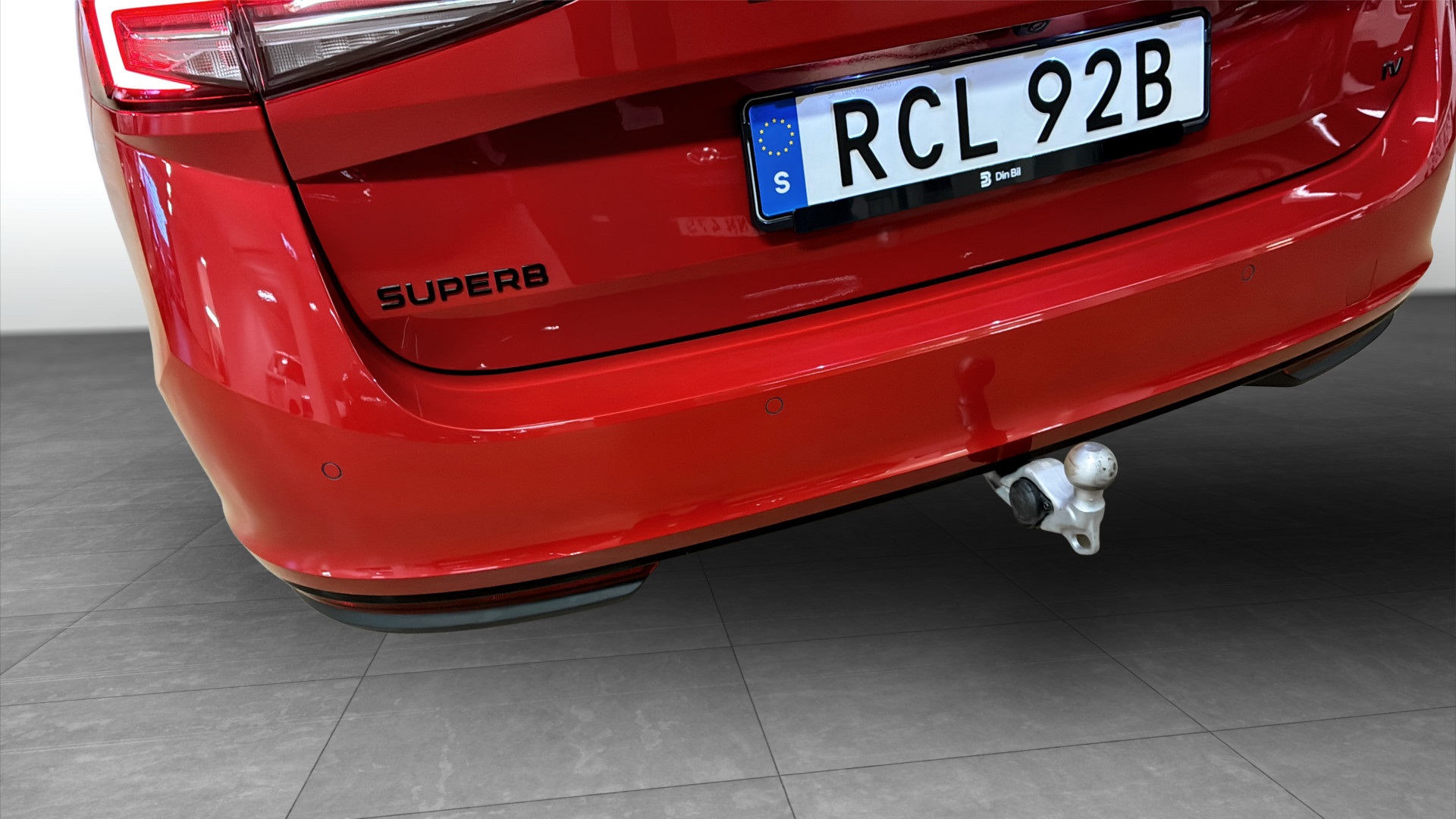 Skoda Superb RCL92B