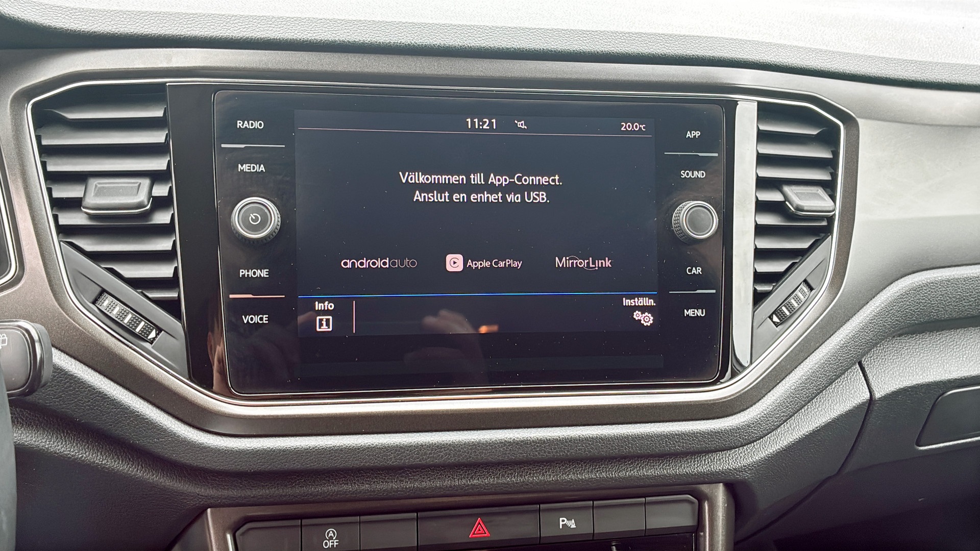 Volkswagen T-Roc RCM85M