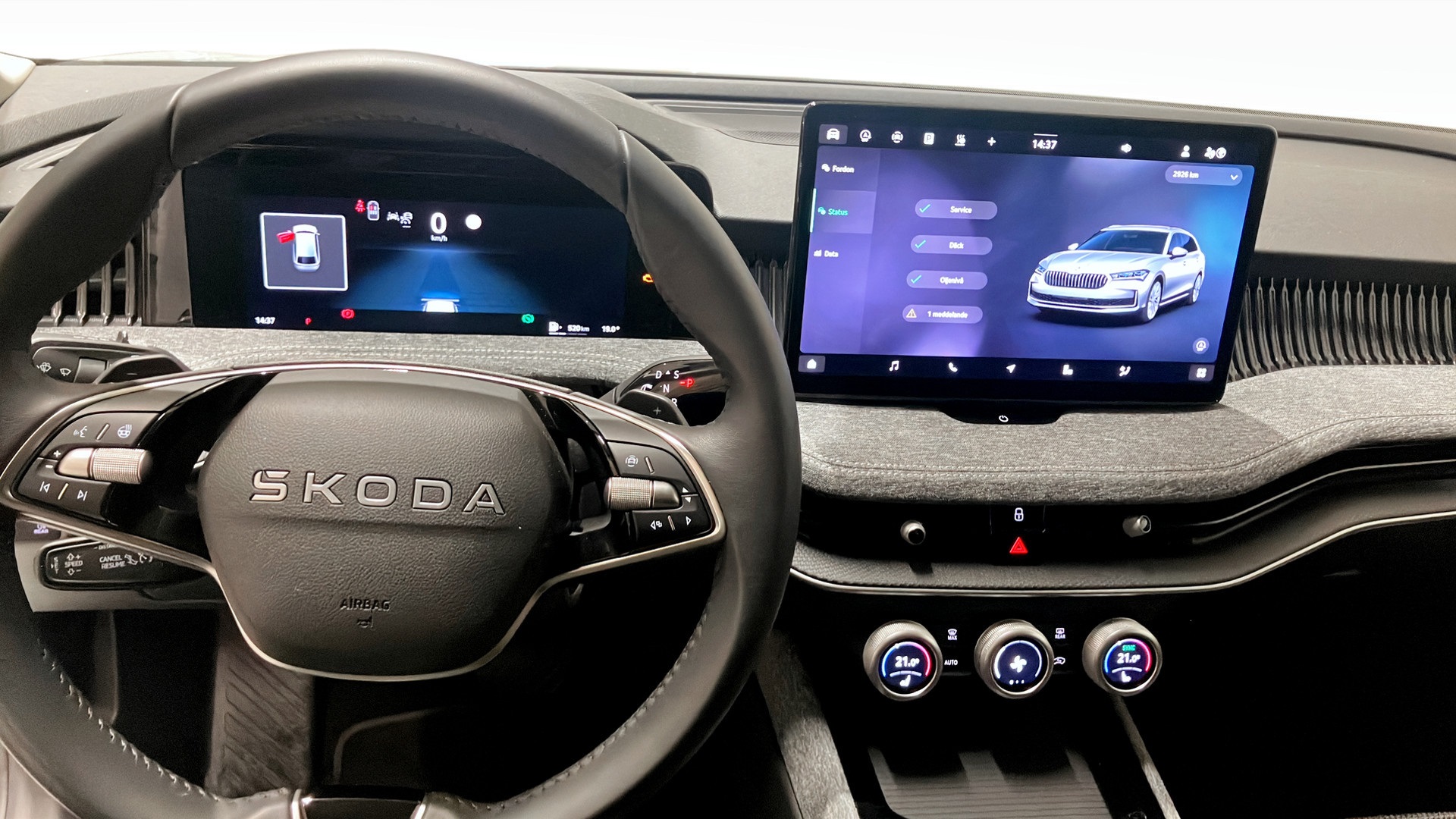 Skoda Superb Combi RCN59F